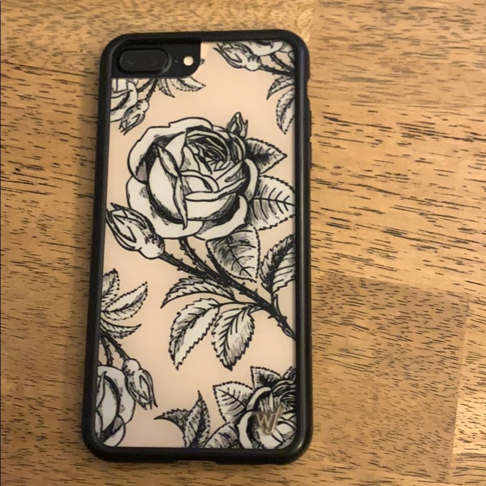 WildFlower IPhone 6+/7+/8+ case - Claudia Sulewski